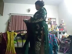 ที่ผู้ชายในรูกลายเป็นยางมะตอย วีดีโอ โปี
