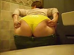 เสียงร้องคร่ำครวญจาก anal ดู วีดีโอ โป็ se กับเพื่อนที่ดีที่สุด